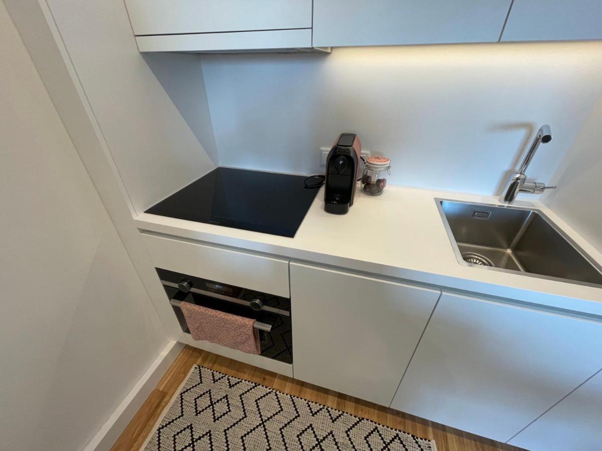 Appartamento Parkblick - Therme Wien - Gratis Parken Im Der Garage - Terrasse - U-bahn